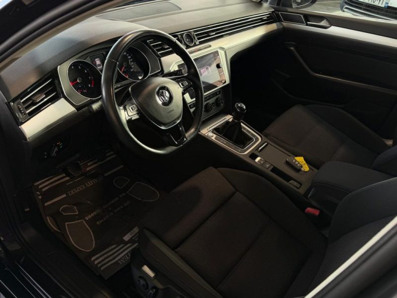 VW Passat 1.5 TSI 150ch 🚗 CarPlay 📱 Radar 🔊 Reprise 🔄 Garantie 🛡️