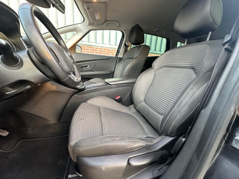 RENAULT SCENIC IV 1.7 BLUE DCI 120CH BUSINESS INTENS EDC 2020