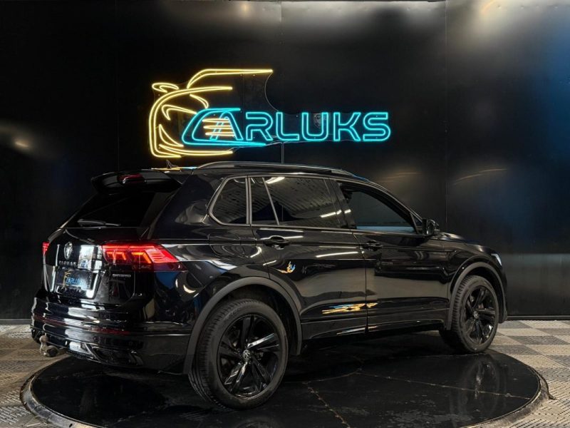 VOLKSWAGEN TIGUAN R LINE 1.4 EHYBRID 245 ch Dsg6 / TOIT OUVRANT + AFFICHAGE TETE HAUTE / 