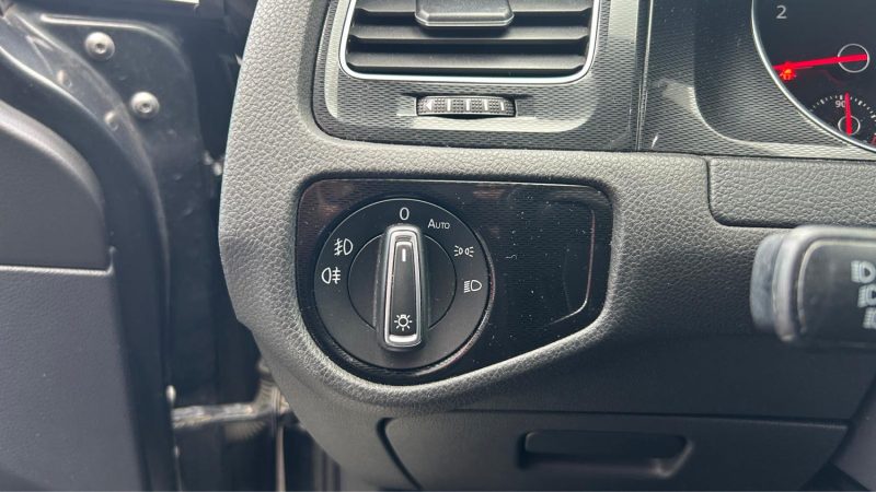 VOLKSWAGEN GOLF 7 (VII) 2.0 GTD 184CV SPORT AND SOUND - ENTRETIENT COMPLET  - GARANTIE 6 MOIS 