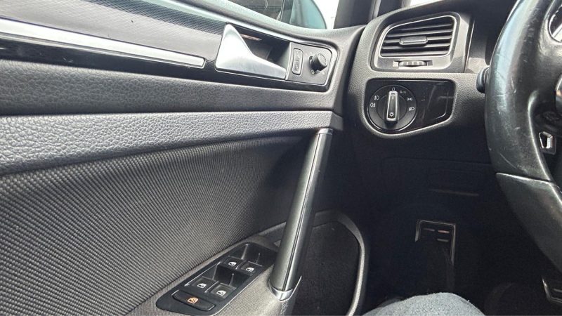 VOLKSWAGEN GOLF 7 (VII) 2.0 GTD 184CV SPORT AND SOUND - ENTRETIENT COMPLET  - GARANTIE 6 MOIS 