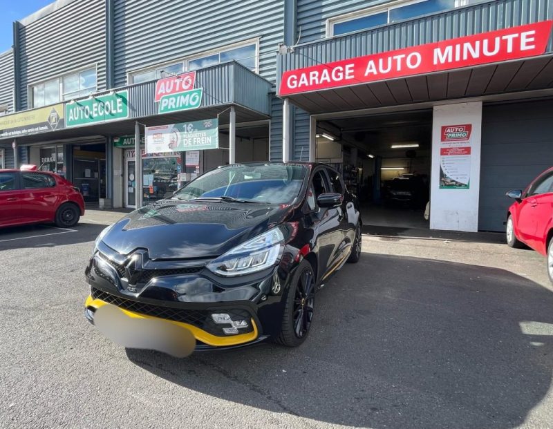 RENAULT CLIO IV RS 200CH GARANTIE 6 MOIS - FULL SUIVIS - ENTRETIENT COMPLET  