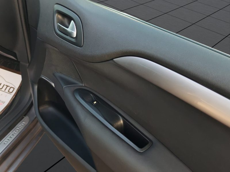 CITROEN C4 1.6 E-HDI 115 SHINE ETG6