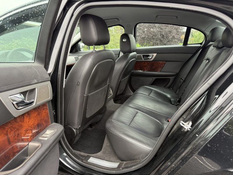 Jaguar XF 3.0 V6 D S Portfolio Garantie 6 Mois