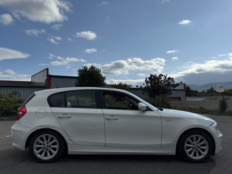 BMW Série 1 (E81/E87) 116i 122ch Luxe ( Véhicule Pour Marchand ou Mécanicien )