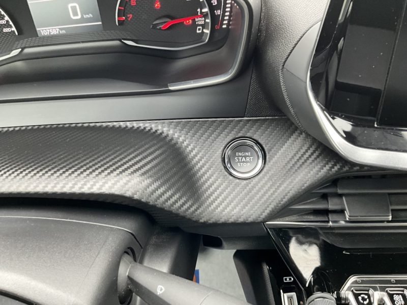 PEUGEOT 2008 1.5 BLUEHDI 110 CV ALLURE 