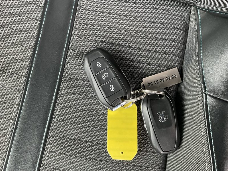 PEUGEOT 2008 1.5 BLUEHDI 110 CV ALLURE 