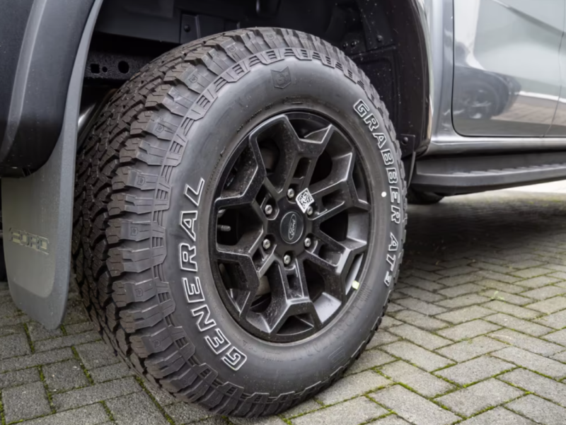 FORD RANGER TREMOR  2025