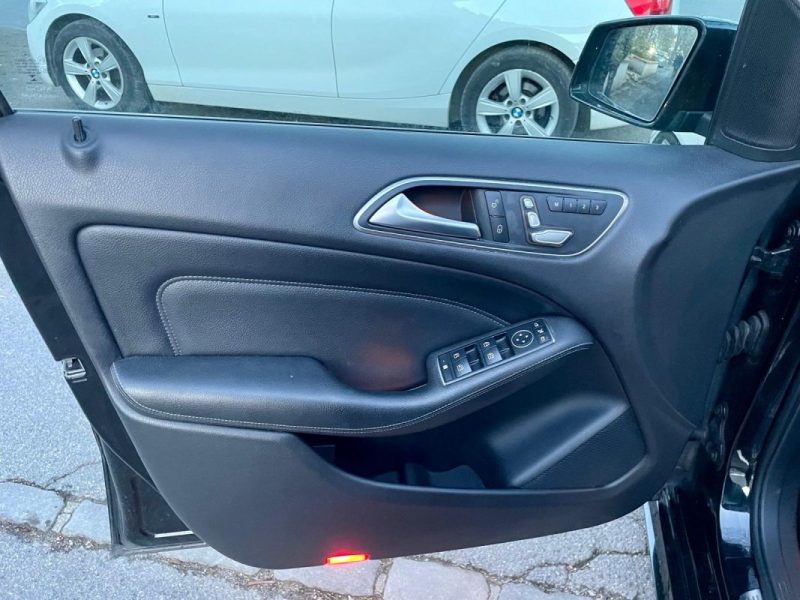 MERCEDES CLASSE B 200D 7G DCT FASCINATION **TOIT OUVRANT**