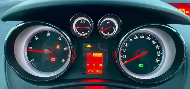 OPEL MERIVA 1.7 CDTI 110 COSMO PACK