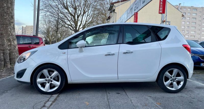 OPEL MERIVA 1.7 CDTI 110 COSMO PACK