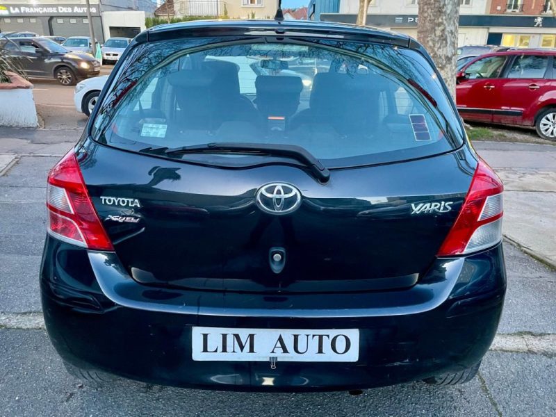 TOYOTA YARIS 1.3 VVT-I 100 CONFORT 