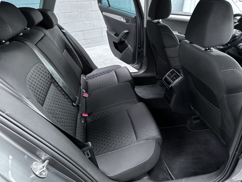 SKODA SUPERB COMBI 2.0 TDI 150CH SCR DSG7 BUSINESS 2023