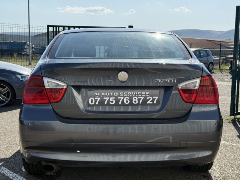 BMW Série 3 V (E90) 320i 150ch Sport Garantie 6 Mois
