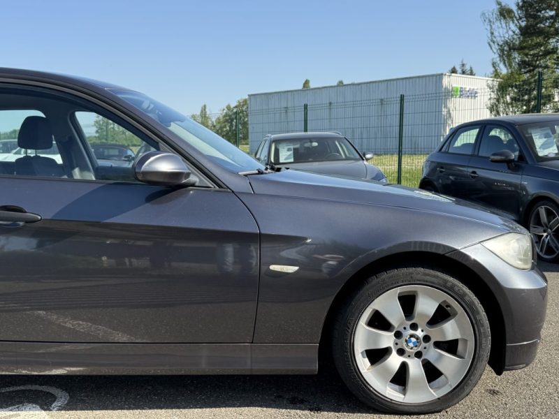 BMW Série 3 V (E90) 320i 150ch Sport Garantie 6 Mois