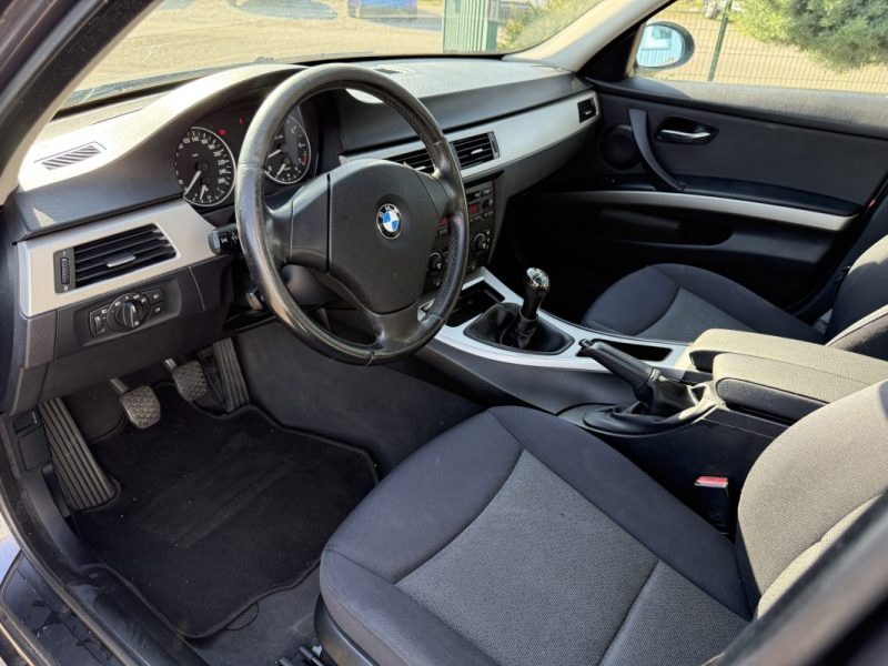 BMW Série 3 V (E90) 320i 150ch Sport Garantie 6 Mois