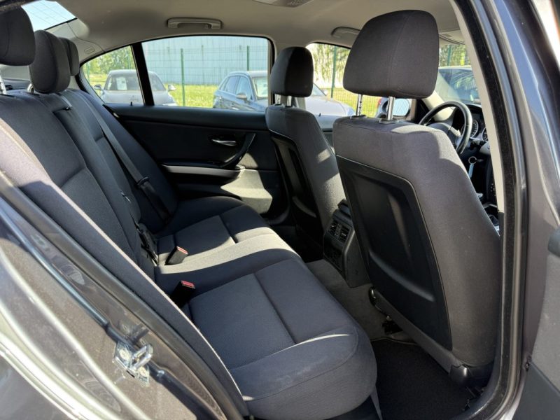 BMW Série 3 V (E90) 320i 150ch Sport Garantie 6 Mois