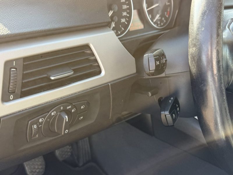BMW Série 3 V (E90) 320i 150ch Sport Garantie 6 Mois