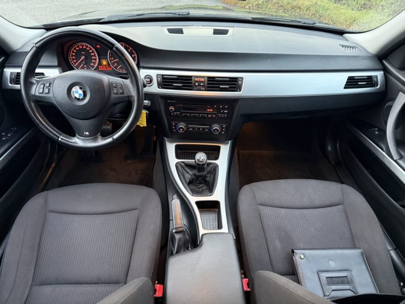 BMW Série 3 V (E90) 325i 218ch Edition Business 1ére Main Garantie 6 Mois
