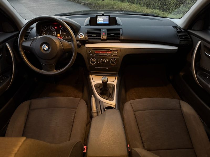 BMW Série 1 (E81/E87) 116i 122ch Sport Design 1ére Main Garantie 6 Mois