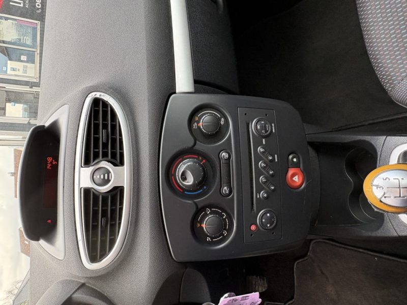 RENAULT CLIO III 1.5 DCI 85 DYNAMIQUE 2008