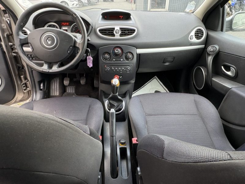RENAULT CLIO III 1.5 DCI 85 DYNAMIQUE 2008