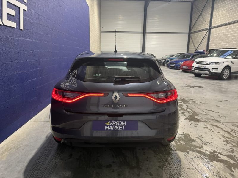 Renault MEGANE IV 1.5 BLUE DCI 115CH BUSINESS / APPLE CARPLAY / KIT DISTRIBUTION OK