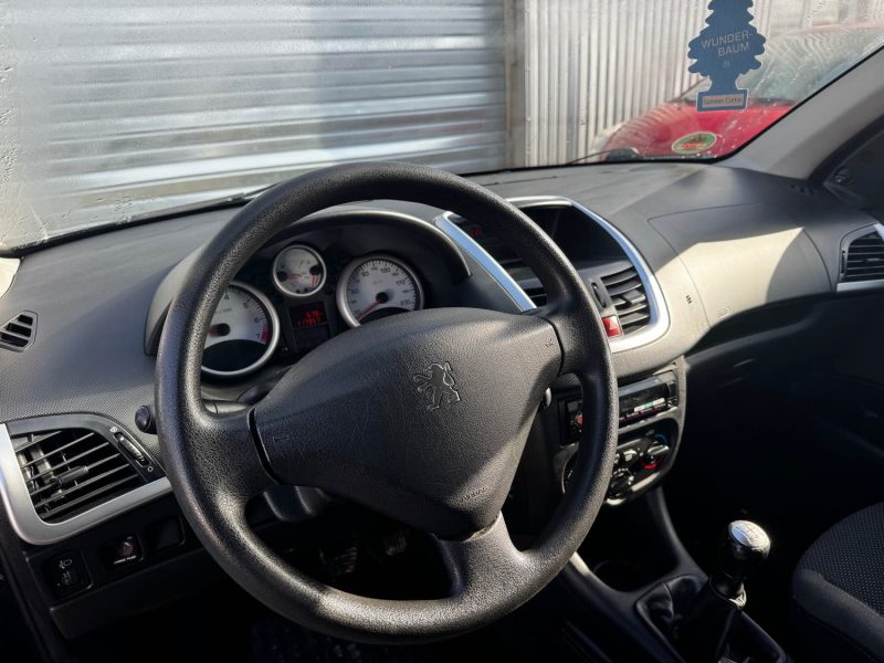 PEUGEOT 206+ 1.1 (44KW / 60 CH)  2009