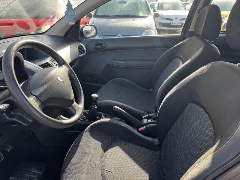 PEUGEOT 206+ 1.1 (44KW / 60 CH)  2009