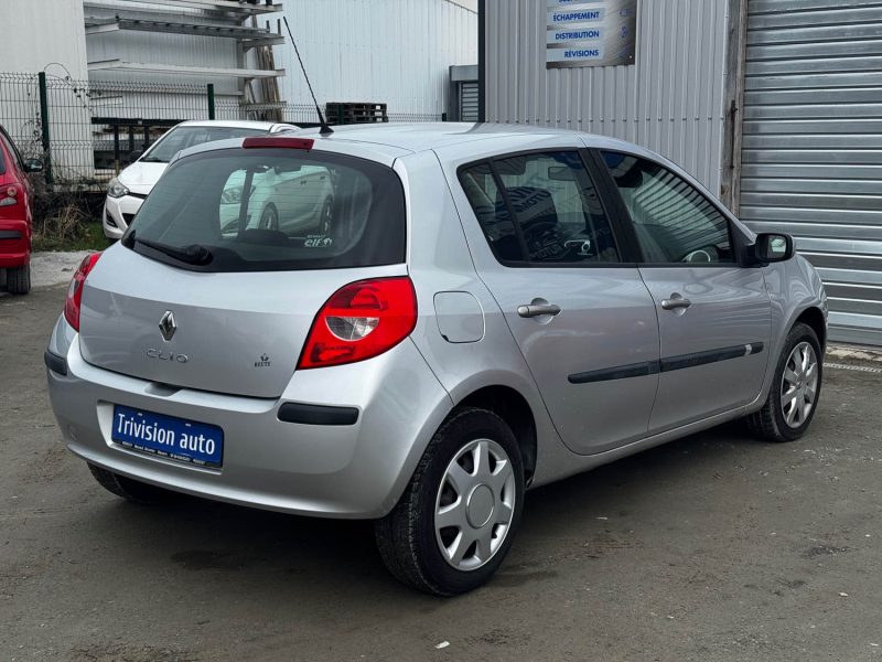 RENAULT CLIO 1.2 16V (74 KW / 101 CH)  2007