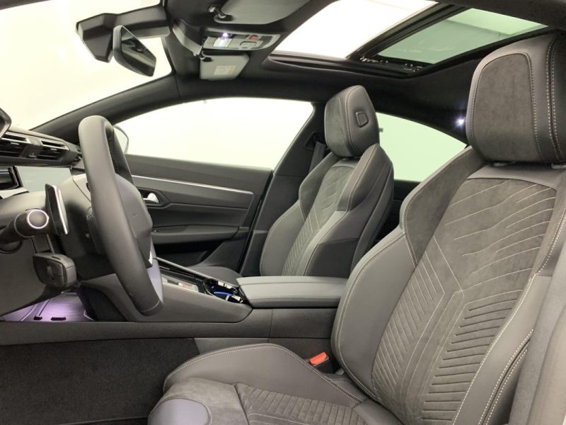 PEUGEOT 508 HYBRID 180 E-EAT8 ALLURE 2025