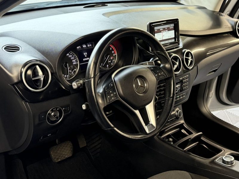 MERCEDES CLASSE B 180 CDI 1.8 109 Cv BUSINESS EXECUTIVE BOITE AUTOMATIQUE 7G-DCT- GARANTIE 1 AN