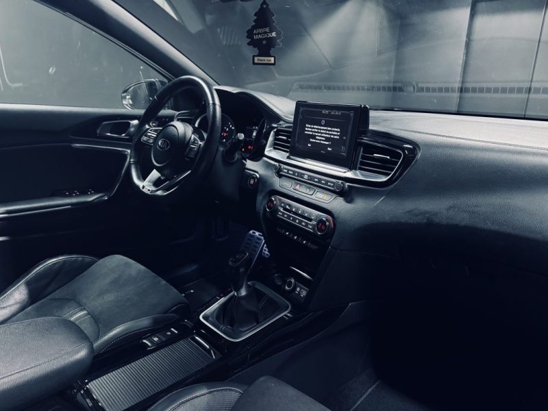 KIA CEED SW 1.4 T-GDI 140CH GT LINE  Premium