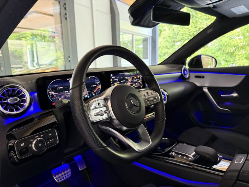 MERCEDES CLASSE A A 250E 218 CV AMG LINE 8G-DCT  2020