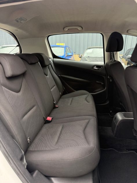 PEUGEOT 308 I 1.6 HDI 90 2008
