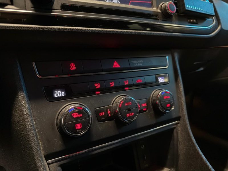 SEAT LEON BREAK 1.2 TSi 110ch Premium / CARPLAY + CAMERA DE RECUL