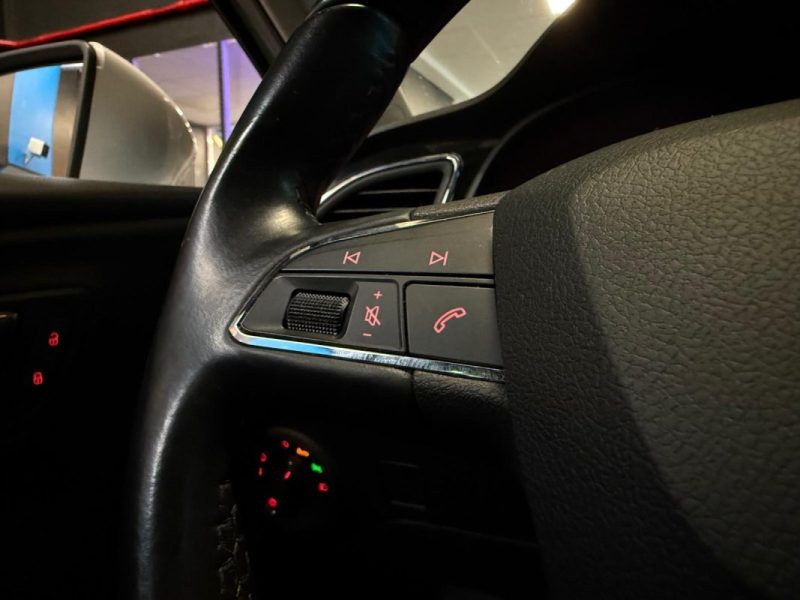 SEAT LEON BREAK 1.2 TSi 110ch Premium / CARPLAY + CAMERA DE RECUL