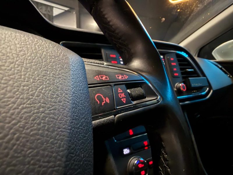 SEAT LEON BREAK 1.2 TSi 110ch Premium / CARPLAY + CAMERA DE RECUL