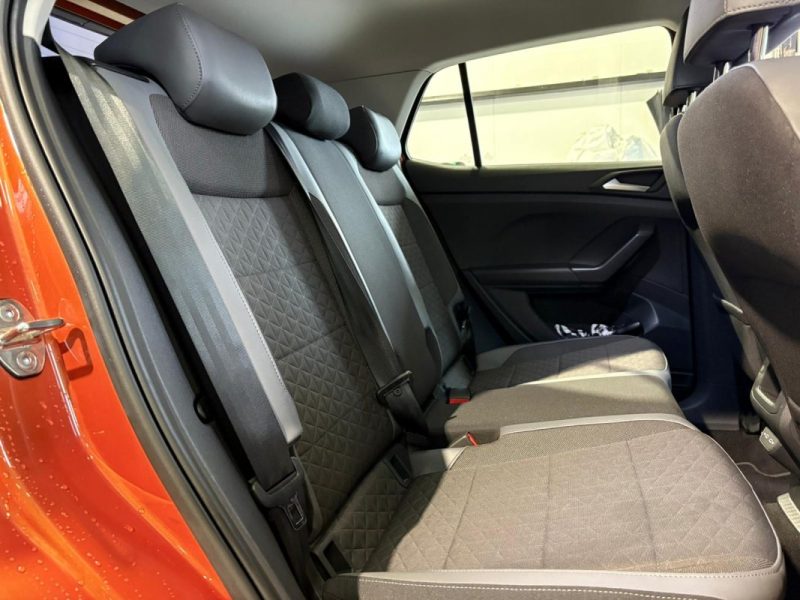VOLKSWAGEN T-CROSS 1.0 TSI 110CH R-LINE *** RÉVISION À JOUR / RIEN À PRÉVOIR ***
