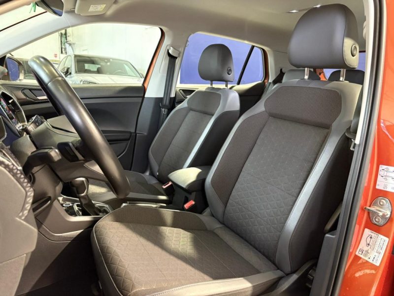 VOLKSWAGEN T-CROSS 1.0 TSI 110CH R-LINE *** RÉVISION À JOUR / RIEN À PRÉVOIR ***