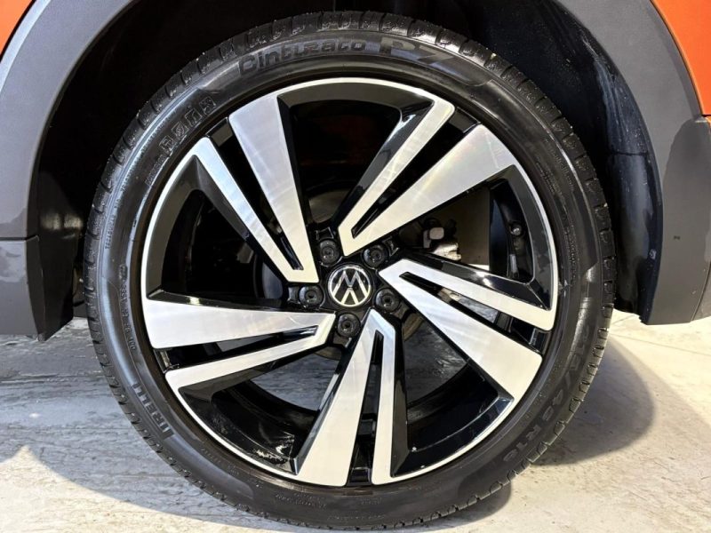 VOLKSWAGEN T-CROSS 1.0 TSI 110CH R-LINE *** RÉVISION À JOUR / RIEN À PRÉVOIR ***