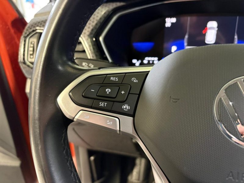 VOLKSWAGEN T-CROSS 1.0 TSI 110CH R-LINE *** RÉVISION À JOUR / RIEN À PRÉVOIR ***