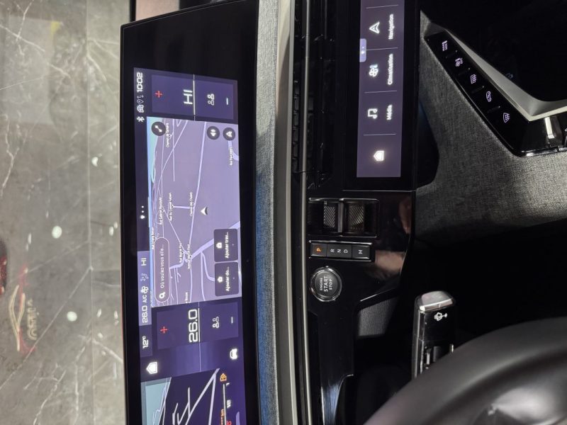 PEUGEOT 3008 1.2 HYBRID 136CH ALLURE E-DCS6 2024 TTC