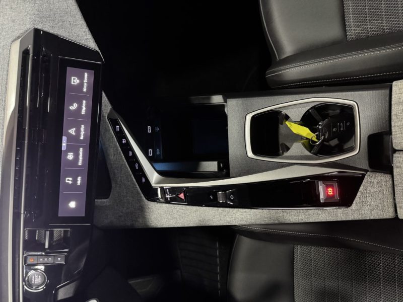 PEUGEOT 3008 1.2 HYBRID 136CH ALLURE E-DCS6 2024 TTC