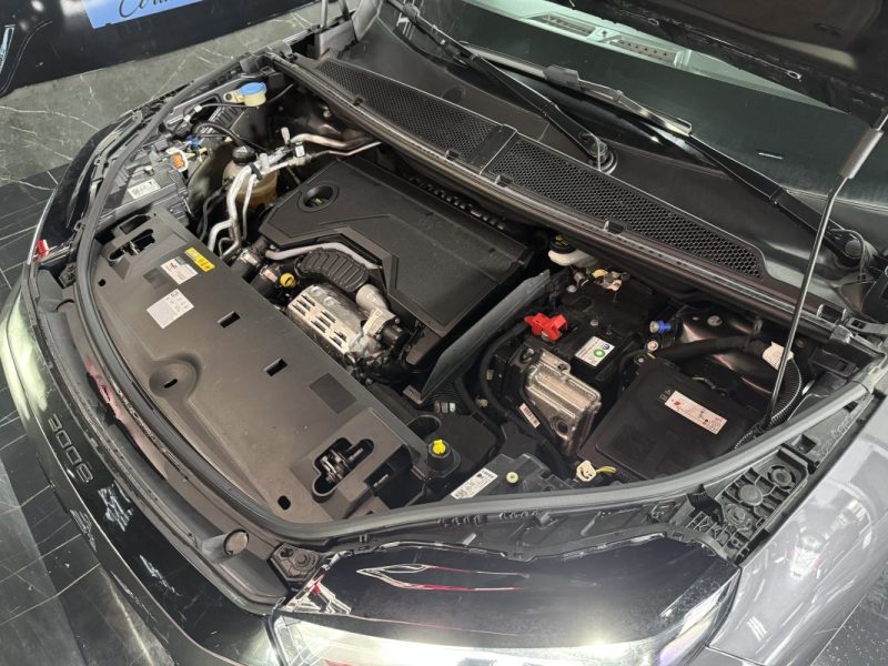 PEUGEOT 3008 1.2 HYBRID 136CH ALLURE E-DCS6 2024 TTC
