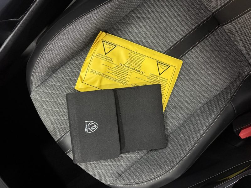 PEUGEOT 208 1.2 PURETECH 100CH S&S ALLURE 2024 TTC