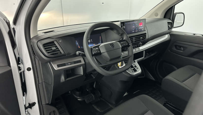 PEUGEOT EXPERT CA III M 2.0 BLUEHDI 180 CV EAT8 2025