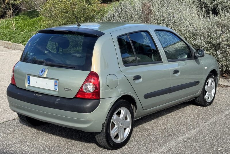RENAULT  CLIO  1.5 DCI 65 CH DYNAMIQUE 