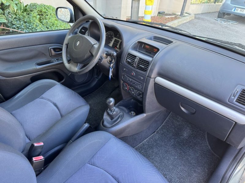 RENAULT  CLIO  1.5 DCI 65 CH DYNAMIQUE 