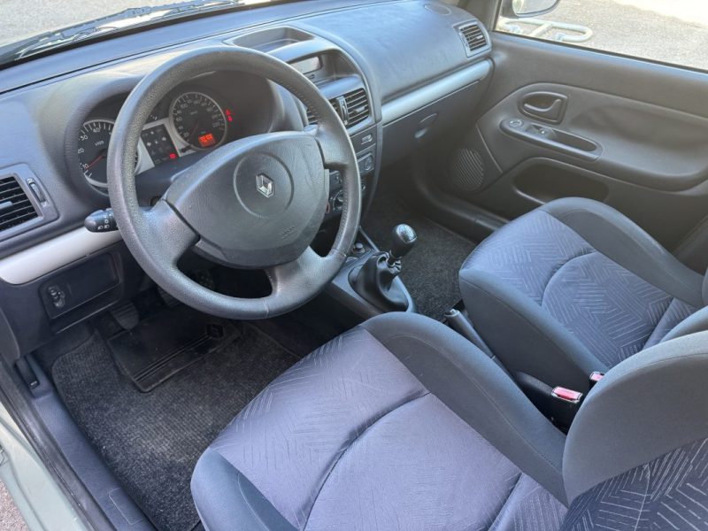 RENAULT  CLIO  1.5 DCI 65 CH DYNAMIQUE 